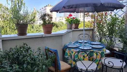 Duplex spacieux Ménilmontant avec grande terrasse 