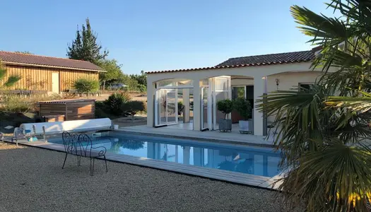 Villa 5 pièces, piscine et jacuzzi sur 4000 m2 