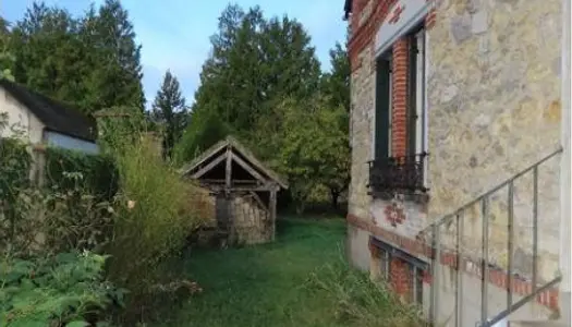 Grande maison en vente avec 4 chambres à Villeblevin 