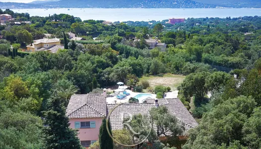 Maison Vente Grimaud 6 pièces 267 m²