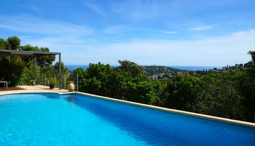 Villa de 160 m2, Piscine, Vue Mer 