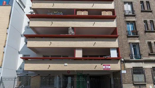 Louez au mois un parking Yespark privé au 1 rue Lécuyer à Saint-Ouen. Un nouveau parking ouvre 