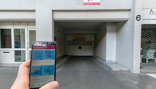 Louez au mois un parking Yespark privé au 8-18 rue de Bercy à Paris. Un parking souterrain est 