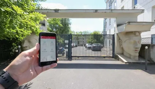 Louez au mois un parking Yespark privé au 4 rue Raoul Duffy à Sarcelles. Un parking souterrain est 