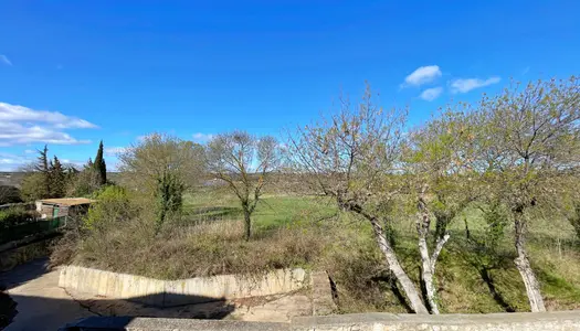 Maison de village T4 avec 2 terrasses et grand garage à vend 