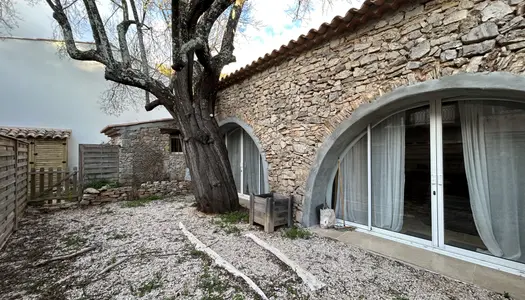 Maison de Hameau Cabasse + dépendance  