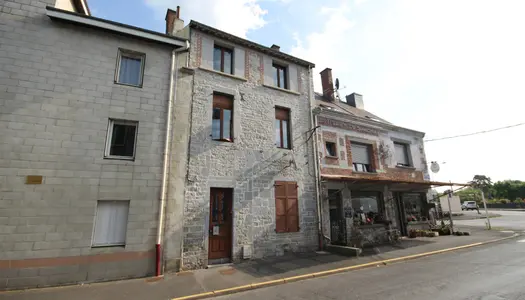 GIVET Maison d'habitation sur 3 niveaux, proche des commerce 