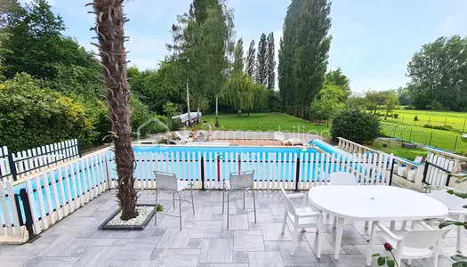 Maison 8 pièces 225 m² 