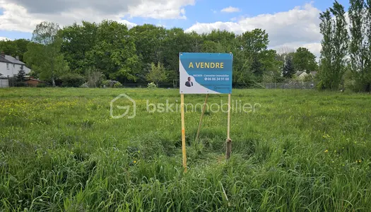 Terrain Vente Fleury-les-Aubrais  2360m² 299850€