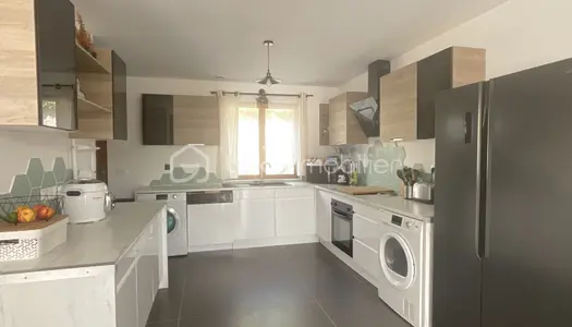 Maison 5 pièces 82 m² 