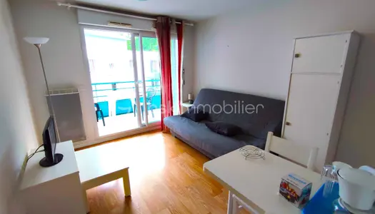 Studio 1 pièce 20 m² 