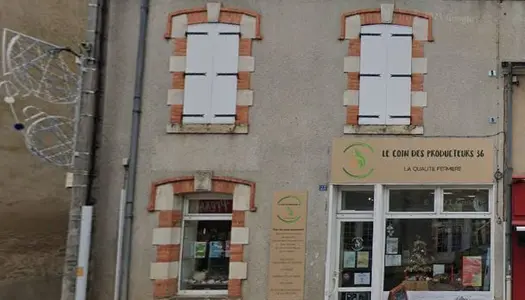 Immeuble Charmant à Villedieu-sur-Indre avec Local Commercia 