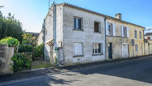 Maison de ville à proximité du centre ville de Cognac - A ra 