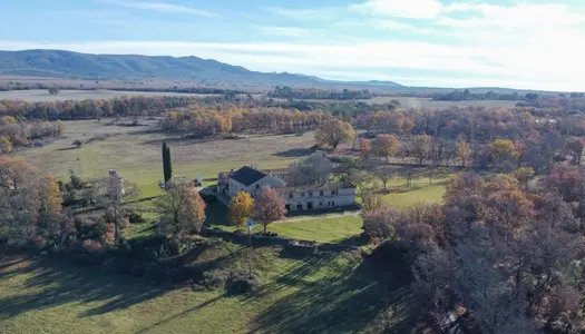 Magnifique Propriété de 98 ha au sein du Parc naturel du Ver