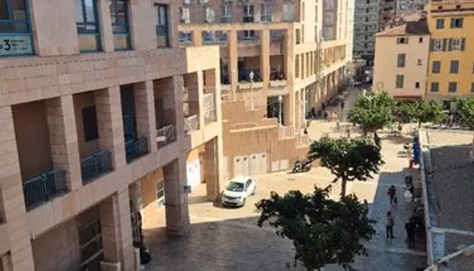 Toulon appartement T2 lumineux centre ville 