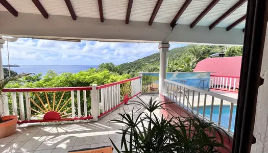 Les Saintes Terre-De-Bas, villa vue mer et piscine. 