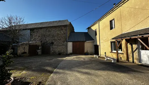 Joli Corps de ferme sur 2 hectares 