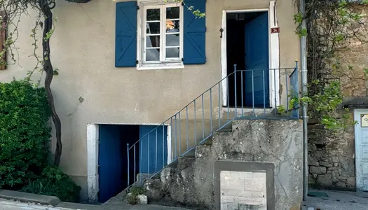 Exclusivité ImoConseil Maison de village rénovée avec charme 