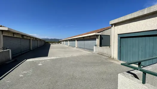 Garages à louer Puget sur Argens 