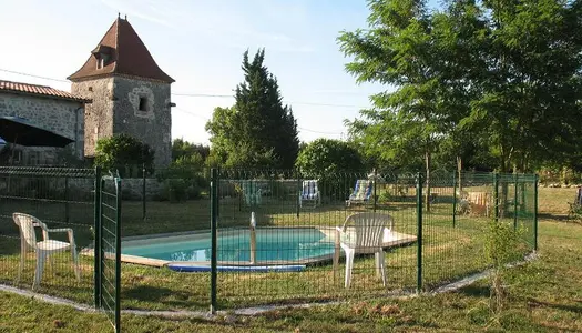  Maison en pierre atypique, 5 pièces, piscine, pigeonnier 