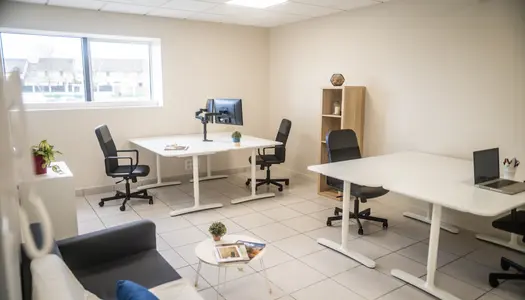 STE LUCE S/LOIRE - Bureau 24 m2  