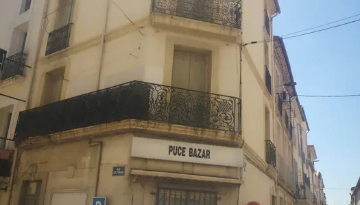 Immeuble à rénover au coeur de Béziers 