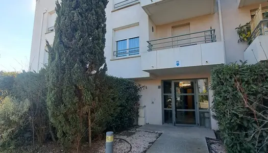 A VENDRE, AGDE (34) DANS RESIDENCE SECURISEE - APPARTEMENT T 