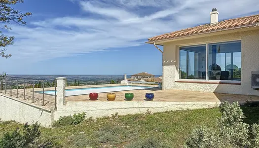 VILLA AVEC PISCINE ET UNE VUE PANORAMIQUE 