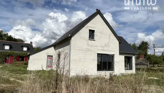 Maison à finir de rénover  de 123 m² au sol sur 1300 m² de terrain 