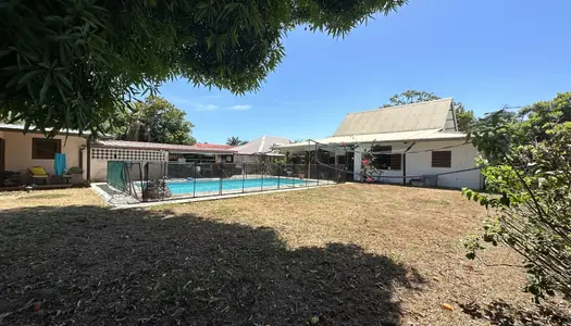 VILLA T4  AVEC PISCINE + STUDIO UNDÉPENDANT 