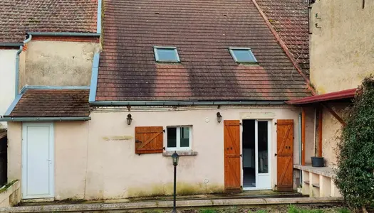 MAISON DE VILLE AVEC JARDIN 