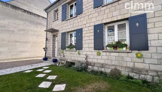 Charmante maison en pierre à vendre à Saint Maxi