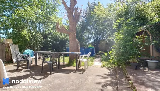 MAISON DE VILLAGE AVEC JARDIN