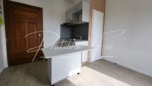 Charmant appartement au cur de Saint Juery! Idéal investisseu 