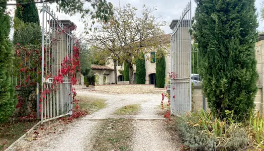 Domaine en pierres 