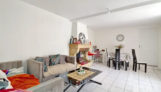 VENTE d'un appartement F3 (56 m²) VENDU LOUE à CHANTELOUP LES  