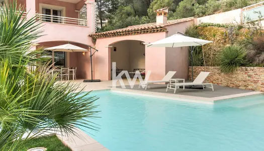 Sublime Maison à Saint Martin du Var 283 m²//Piscine//Terrain  