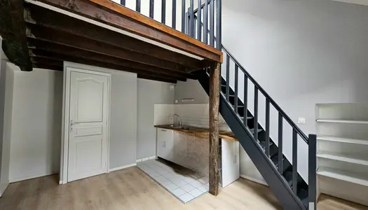 Studio de 20,7 m² + Mezzanine de 13,5 m² à CHANTELOUP LES VIG 