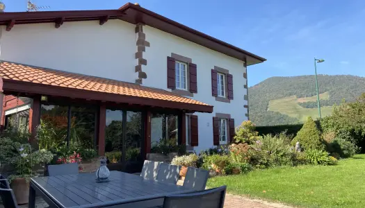 Vente Maison 242 m² à Ispoure 369 000 €