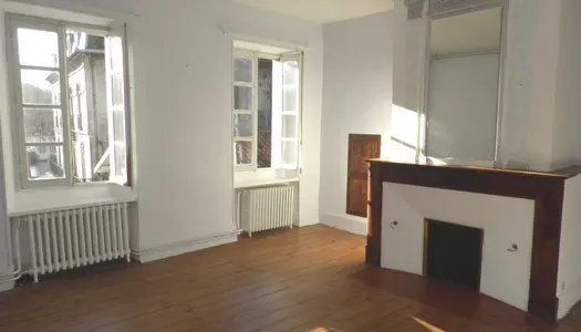 Location Appartement 110 m² à Saint-Girons 615 € CC /mois
