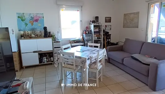 Vente Appartement 45 m² à Montbazens 90 000 €