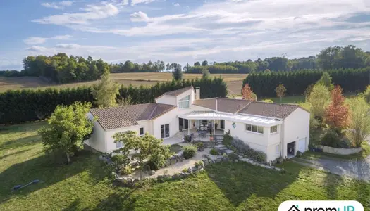 Vente Maison de maître 284 m² à Montemboeuf 590 000 €