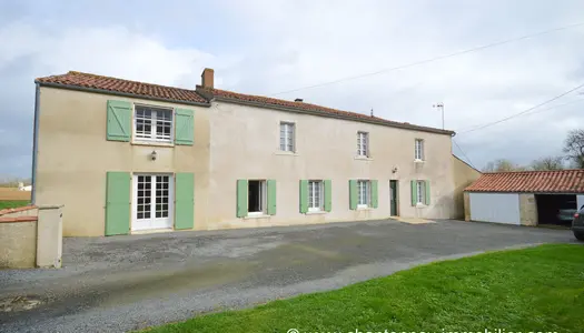 Vente Maison 189 m² à La Caillère-Saint-Hilaire 205 725 €