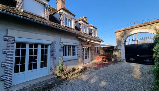 Vente Maison 181 m² à Neuvy Sautour 149 000 €