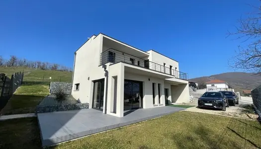 Vente Villa 101 m² à Voiron 439 000 €