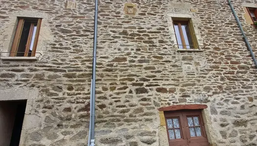 Vente Maison de village 68 m² à Castelnau de Mandailles 49 000 €