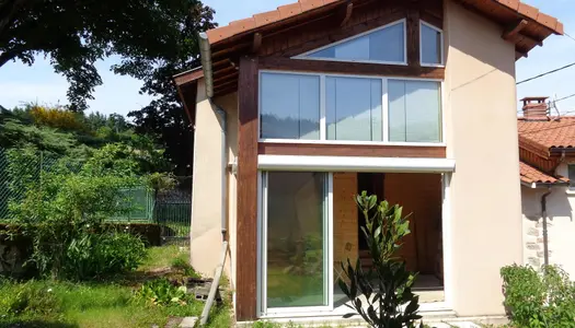 Vente Maison de campagne 81 m² à Saint-Just-d'Avray 84 000 €