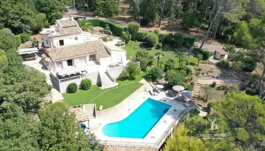 Vente Maison 338 m² à Roquefort-les-Pins 2 200 000 €