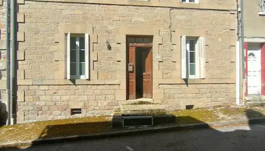 Vente Maison de village à Rosiers d Egletons 86 400 €