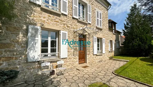 Vente Maison 188 m² à Oinville sur Montcient 485 000 €